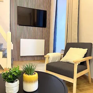Montagn'art Studio. 4pers 30m2. Coeur Village. Apartamento